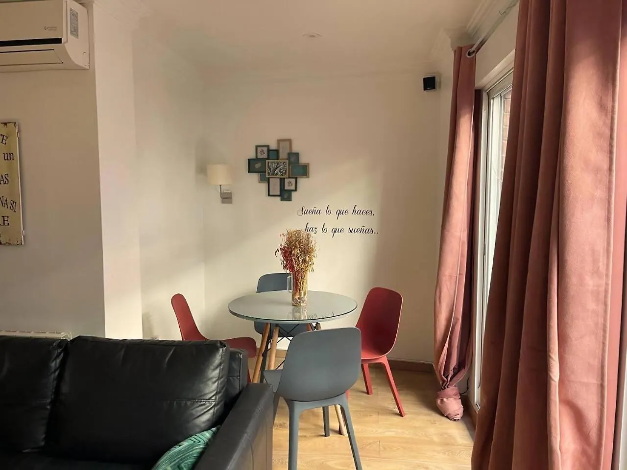 Daire Home4U Mariana Pineda Granada